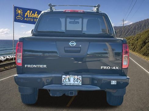 Used 2020 Nissan Frontier PRO-4X AWD/4WD image 4