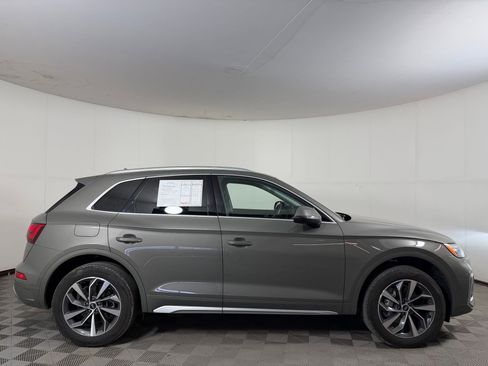 Certified 2023 Audi Q5 2.0T Premium Plus w/ Premium Plus Package image 8