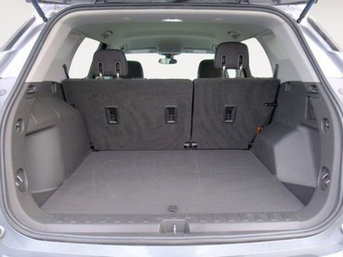 Used 2020 GMC Terrain SLE w/ Driver Convenience Package image 15