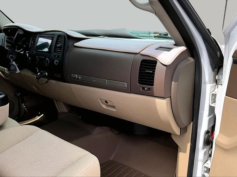 Used 2014 GMC Sierra 2500 SLE w/ Texas Edition AWD/4WD image 15