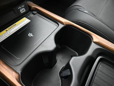 Used 2022 Honda CR-V Touring image 31