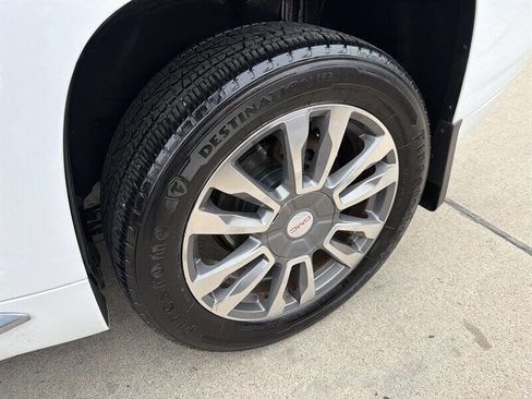 Used 2017 GMC Terrain Denali image 11