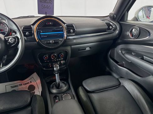 Used 2019 MINI Cooper Clubman S image 27