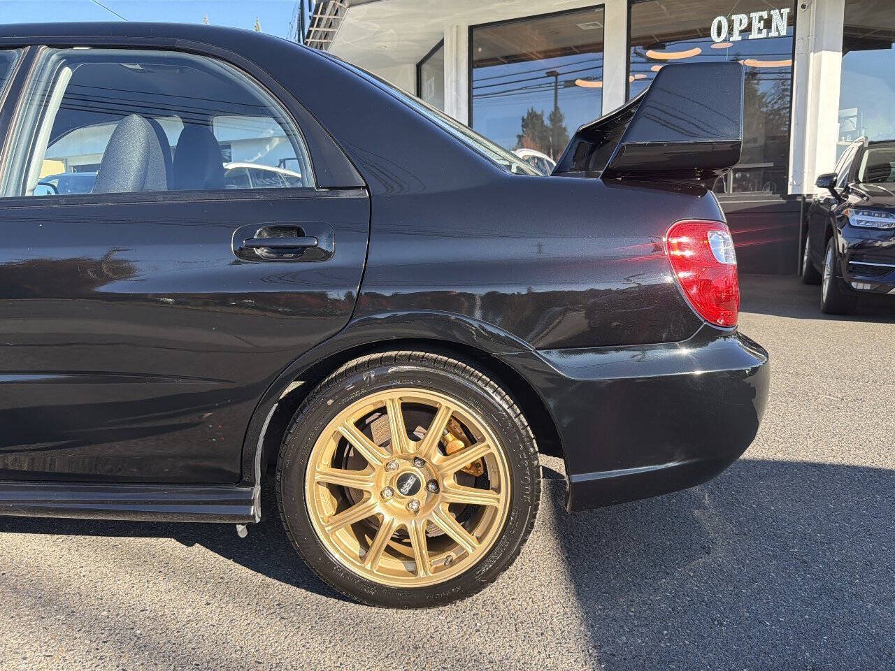 Used 2005 Subaru Impreza WRX STI AWD/4WD image 4