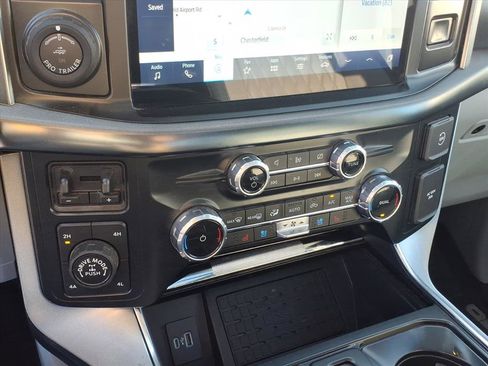 Used 2023 Ford F150 Limited image 14