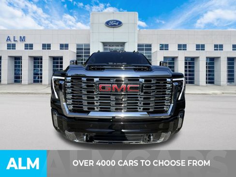 Used 2024 GMC Sierra 2500 Denali w/ Denali Reserve Package AWD/4WD image 2