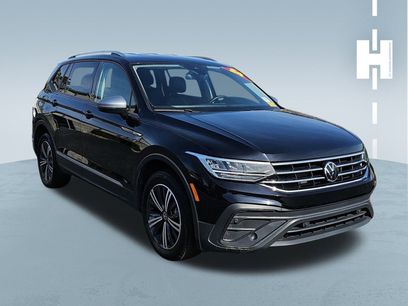Used 2024 Volkswagen Tiguan SE