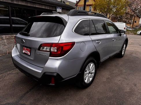 Used 2019 Subaru Outback 2.5i Premium w/ Protection Package #1 AWD/4WD image 6