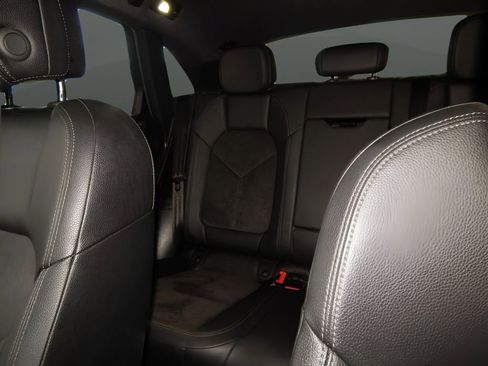 Used 2018 Porsche Macan Sport Edition image 27