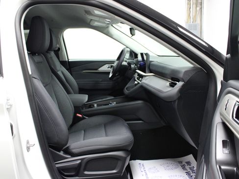 New 2026 Ford Explorer Active image 17