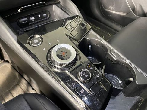 Used 2025 Kia Sportage EX w/ EX Premium Package AWD/4WD image 9
