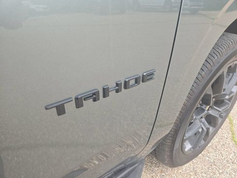 Used 2023 Chevrolet Tahoe Premier AWD/4WD image 40
