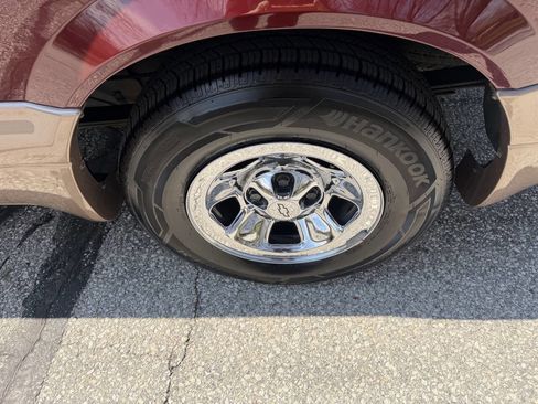 Used 2001 Chevrolet Astro Passenger AWD image 17