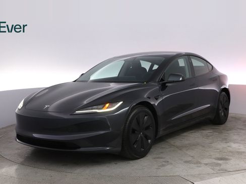 Used 2025 Tesla Model 3 Long Range AWD/4WD image 2