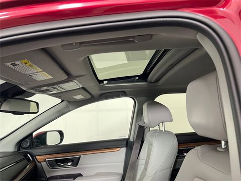 Certified 2022 Honda CR-V Touring image 10