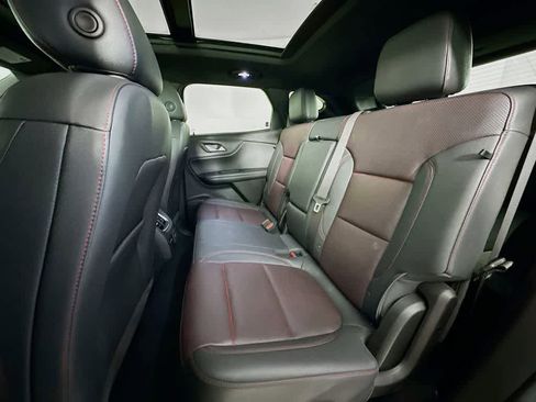 Used 2023 Chevrolet Blazer RS w/ Enhanced Convenience Package image 14