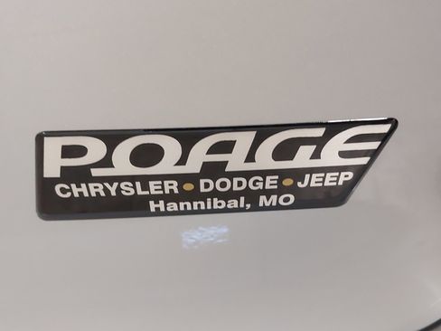 New 2026 Chrysler Pacifica Select image 33