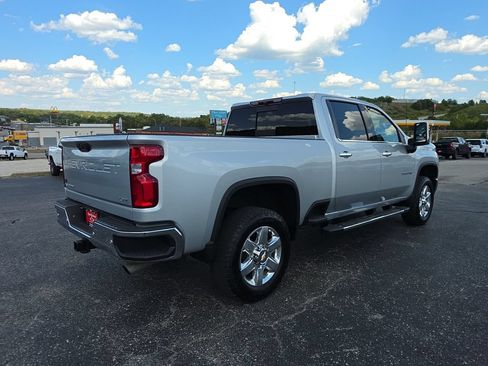 Used 2023 Chevrolet Silverado 3500 LTZ w/ LTZ Plus Package AWD/4WD image 9