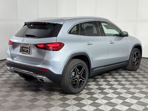 New 2026 Mercedes-Benz GLA 250 4MATIC image 9