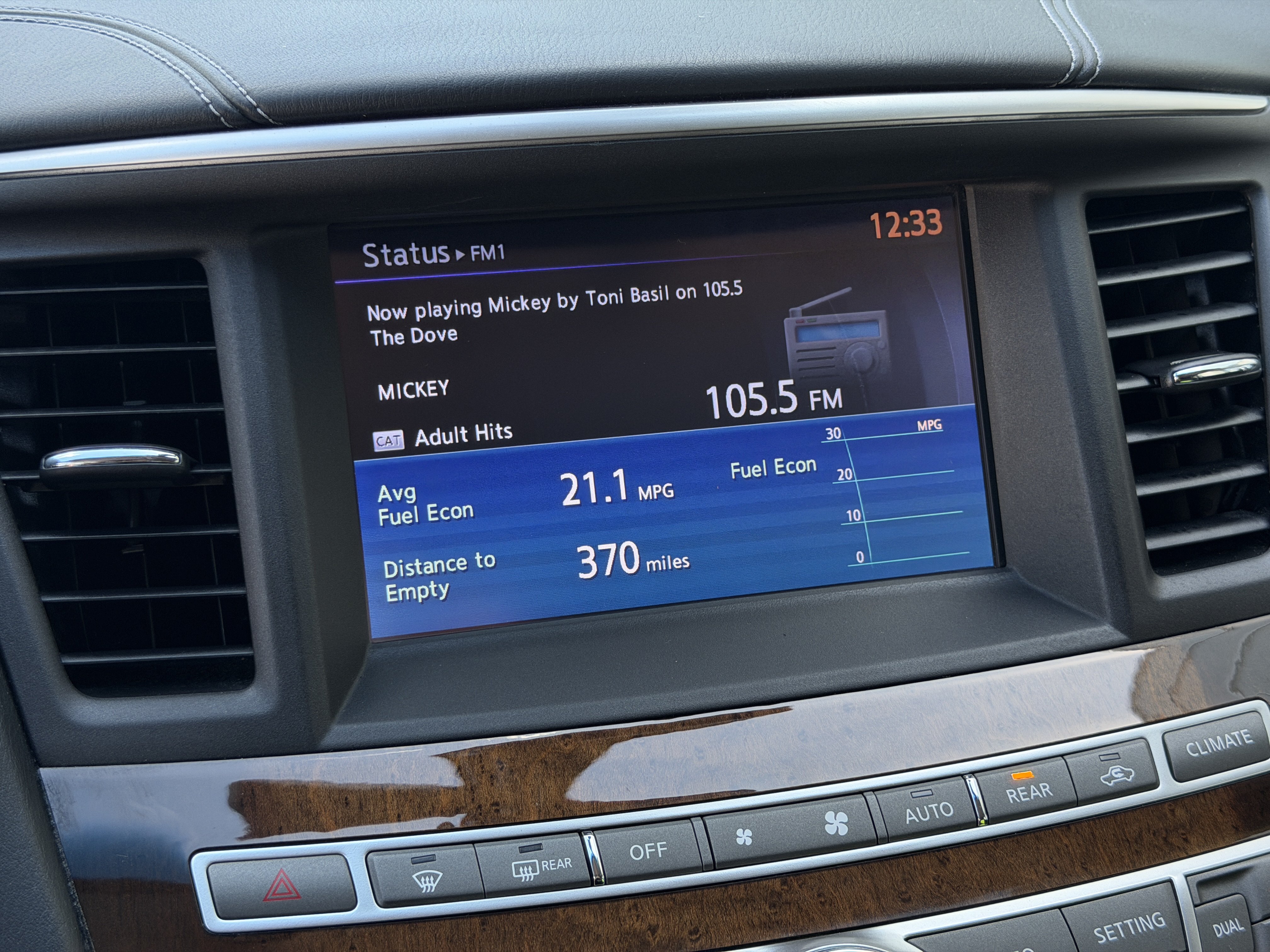 Used 2016 INFINITI QX60 FWD w/ Deluxe Technology Package image 26