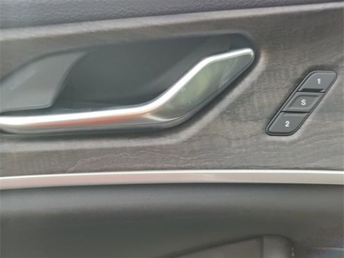 New 2026 Jeep Grand Cherokee Limited image 13