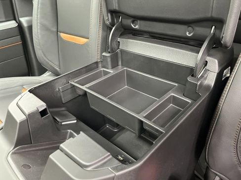New 2026 GMC Sierra 2500 AT4 w/ AT4 Premium Plus Package AWD/4WD image 18