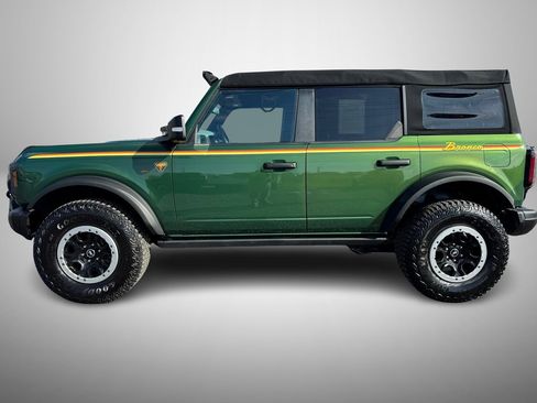 Used 2023 Ford Bronco Badlands image 5