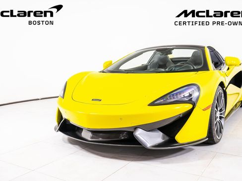 Used 2018 McLaren 570S Spider image 11