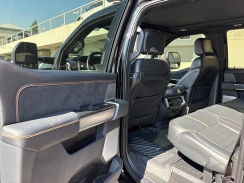 Used 2023 Ford F350 Platinum w/ FX4 Off-Road Package AWD/4WD image 25