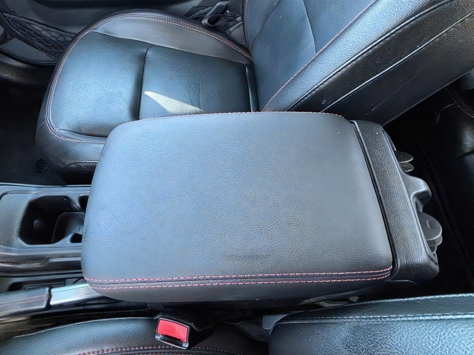 Used 2021 Jeep Gladiator Rubicon AWD/4WD image 17