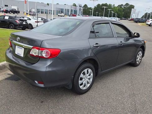 Used 2013 Toyota Corolla L FWD image 12