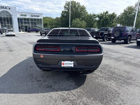 Used 2019 Dodge Challenger R/T Scat Pack w/ Plus Package RWD image 6