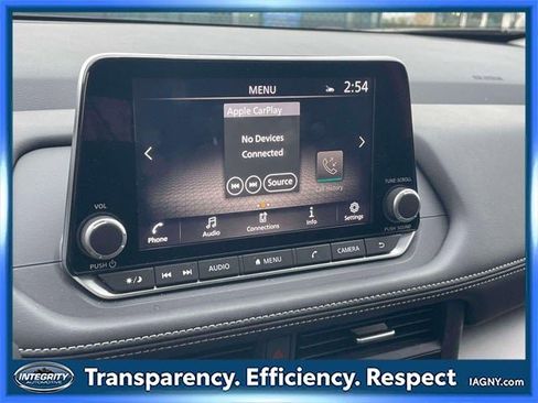 Used 2024 Nissan Rogue SV w/ SV Premium Package image 28