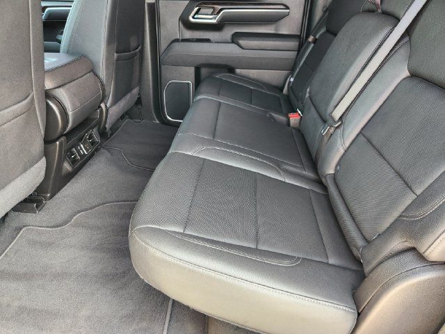 Used 2025 GMC Sierra 1500 SLT RWD image 30