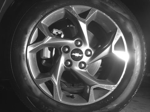 Used 2025 Chevrolet Trax LT w/ LT Convenience Package image 12