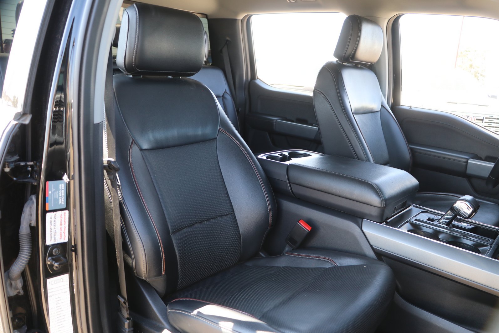 Used 2023 Ford F150 Lariat w/ Equipment Group 502A High AWD/4WD image 33