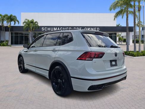 Used 2023 Volkswagen Tiguan SE R-Line FWD image 5