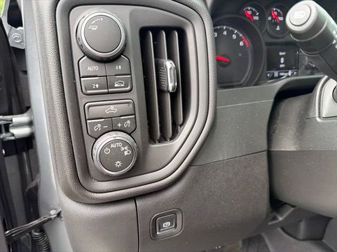 Used 2026 Chevrolet Silverado 1500 Custom AWD/4WD image 48