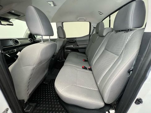 Used 2021 Toyota Tacoma SR5 image 5