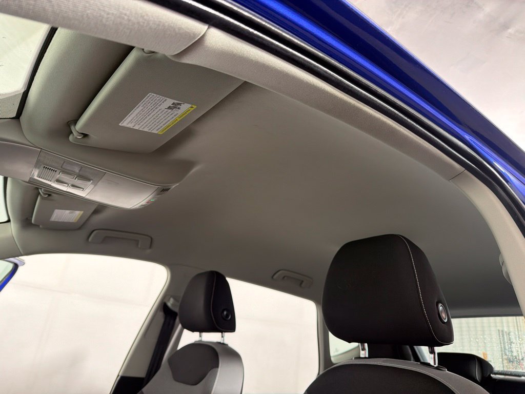 Certified 2024 Volkswagen Taos S FWD image 18