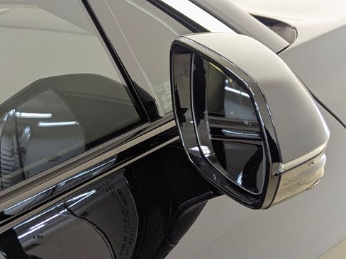 New 2026 Cadillac Vistiq Luxury image 20