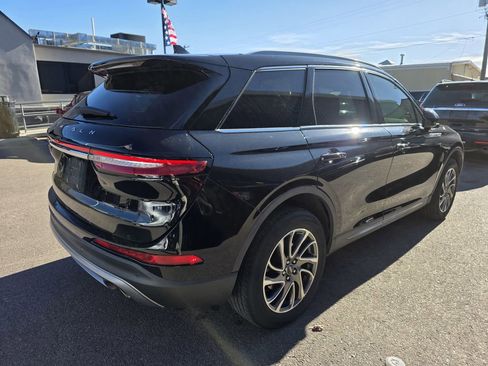 Used 2020 Lincoln Corsair AWD w/ Equipment Group 101A image 4