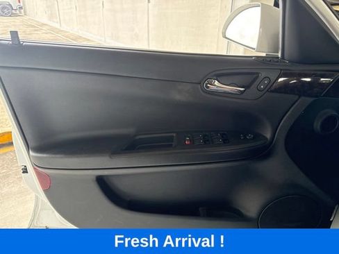 Used 2015 Chevrolet Impala Limited LS FWD image 11