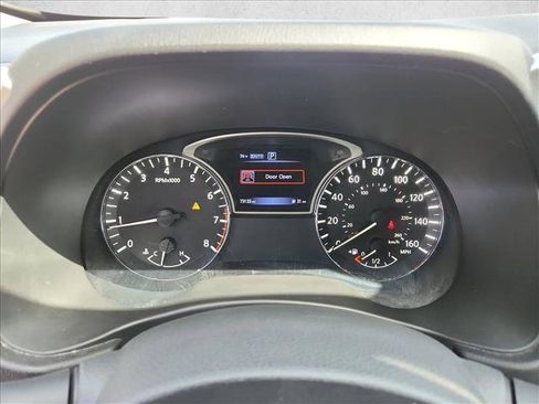 Used 2017 Nissan Pathfinder SV AWD/4WD image 22