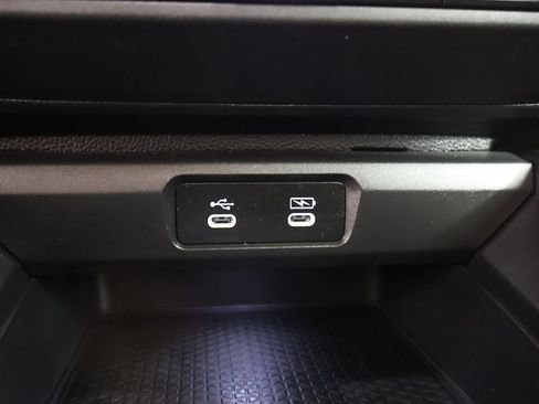 Certified 2024 Honda Accord EX image 50