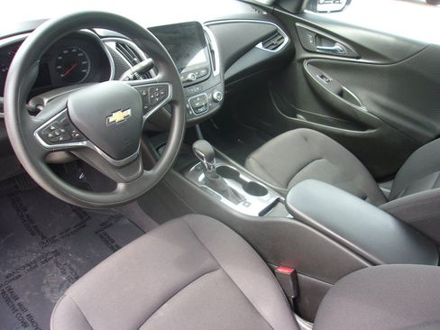 Used 2023 Chevrolet Malibu LS w/ Driver Confidence Package FWD image 8