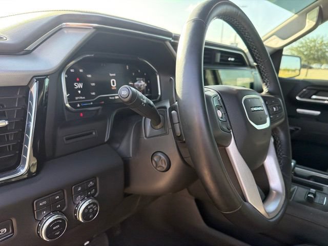 Used 2025 GMC Sierra 1500 Denali AWD/4WD image 16