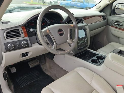 Used 2013 GMC Sierra 1500 SLT w/ SLT Convenience Package image 8