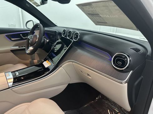 New 2026 Mercedes-Benz GLC 300 image 26