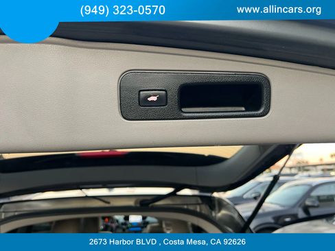 Used 2012 Honda Odyssey Touring image 19